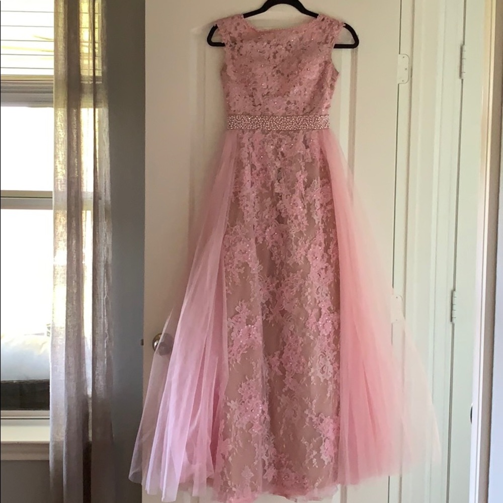 Sherri Hill Beautiful lace dress!!